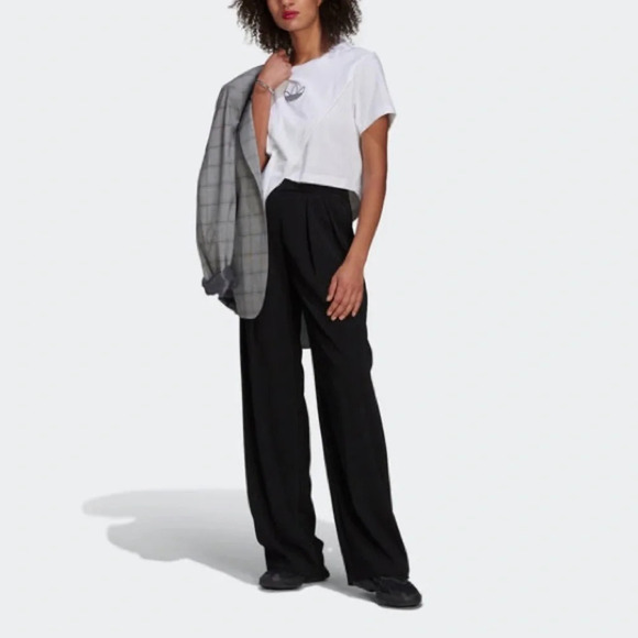 Adidas Asymmetrical Hem White T-Shirt Trefoil Embroidered Black Logo - Picture 2 of 10